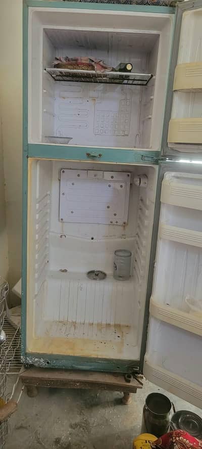 Orient Fridge  Excellent Cooling condition 9/10 all ok Urgent Sale