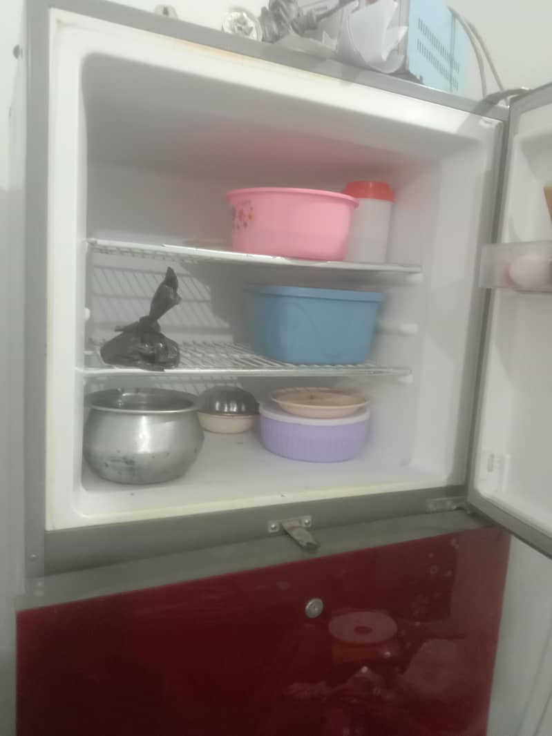Refrigerator 1