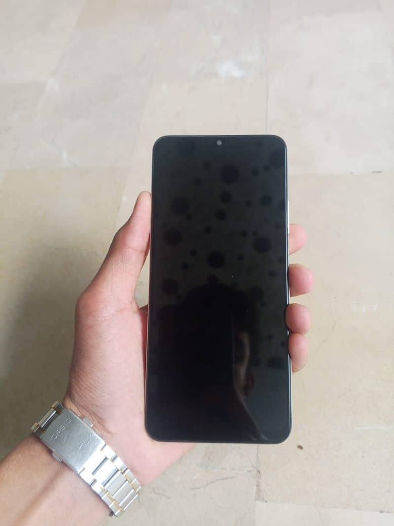 Realme C53 1