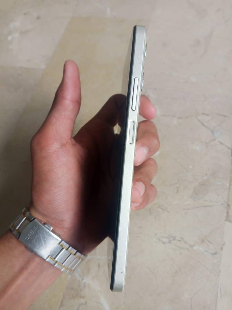 Realme C53 2