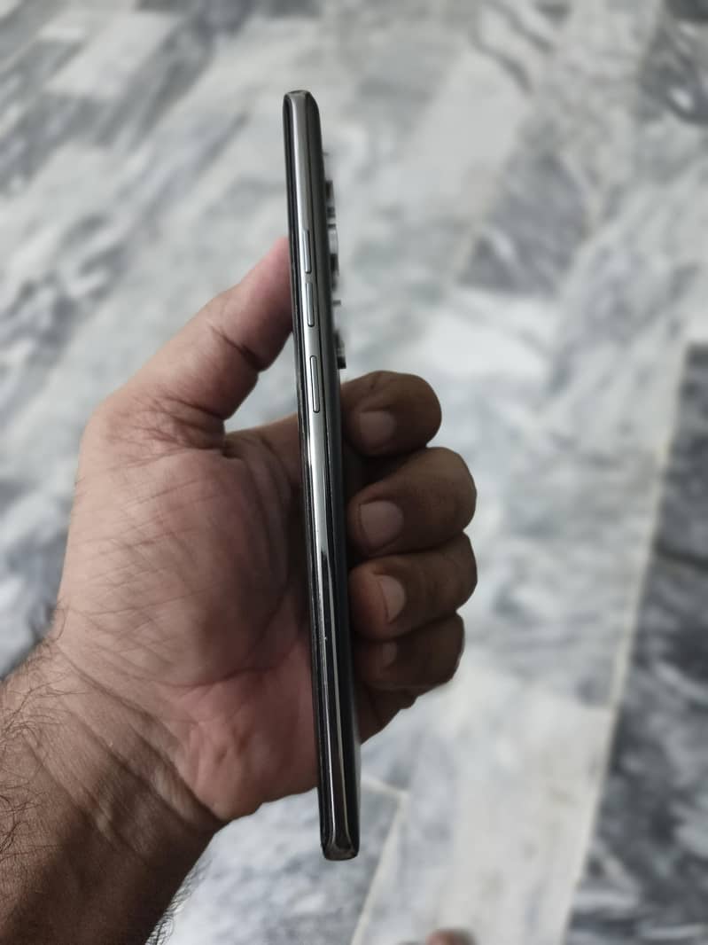 Tecno CAMON 40 Pro 4