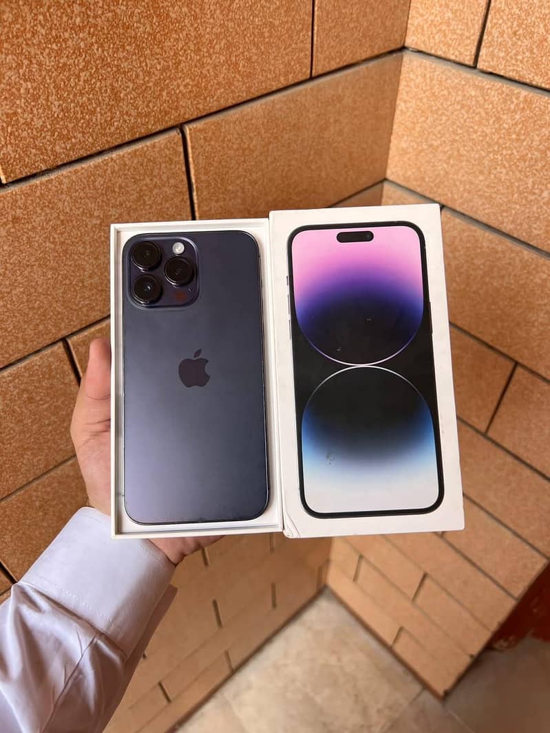 Apple iPhone 14 Pro Max 0
