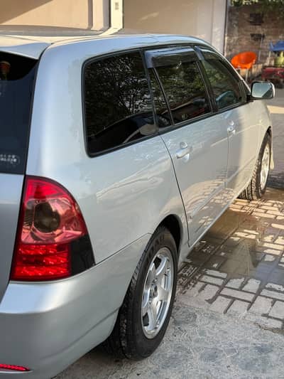 Toyota Corolla Fielder 2006