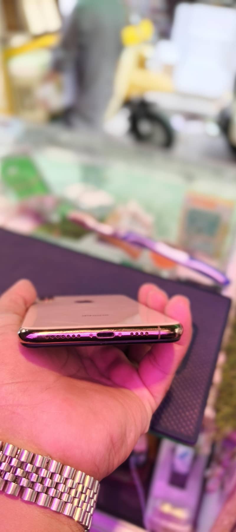 Apple iPhone XS Max 0