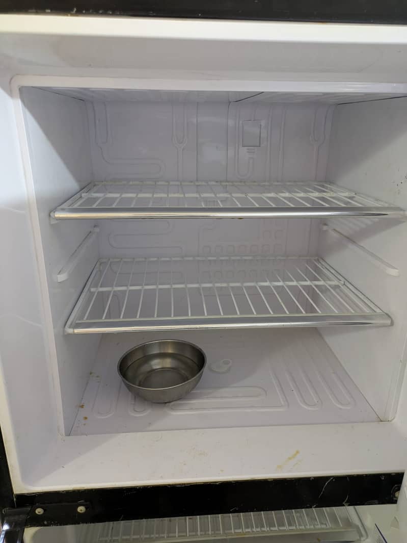 Orient Refrigerator 2