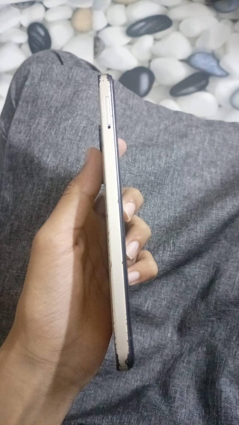 Infinix Smart 8 1