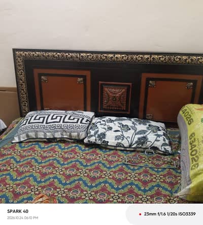 wooden bed set