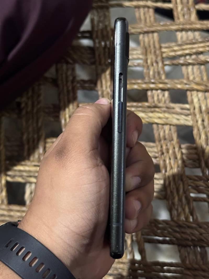 Google Pixel 6a 4