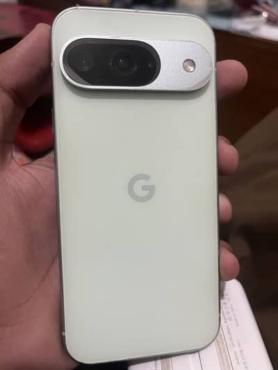 Google Pixel 9