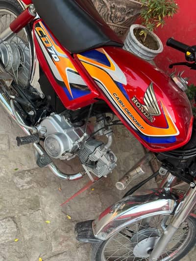 Honda CD 70 TOTAL GENUINE 24/25 MODEL