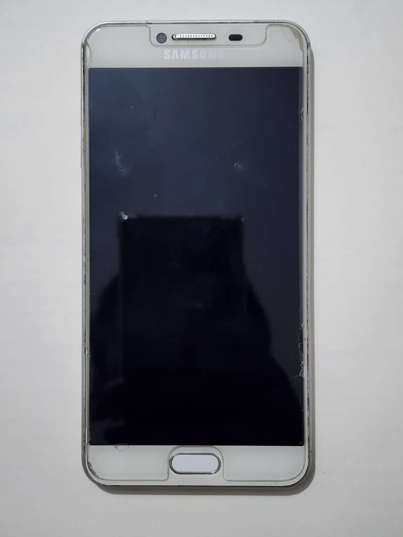 Samsung Mobile C5 1