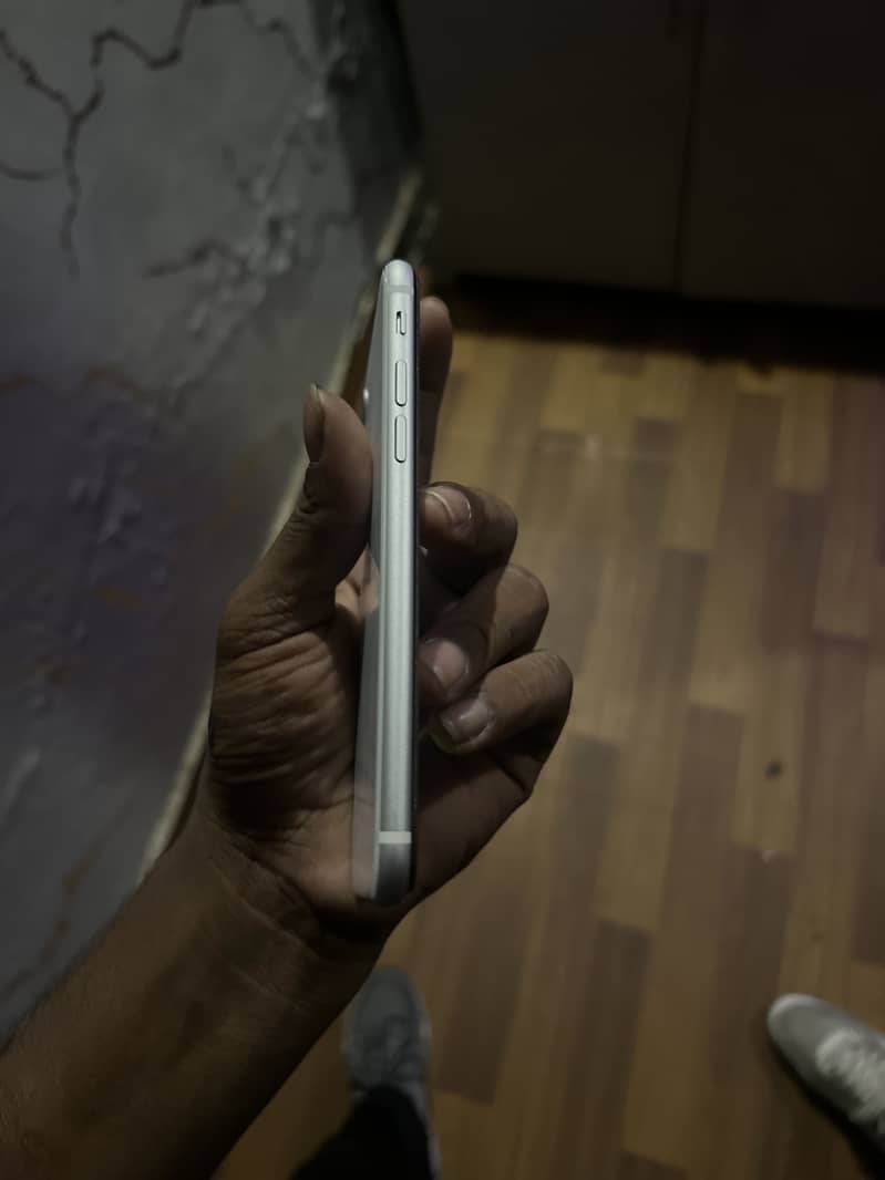 Apple iPhone SE 2