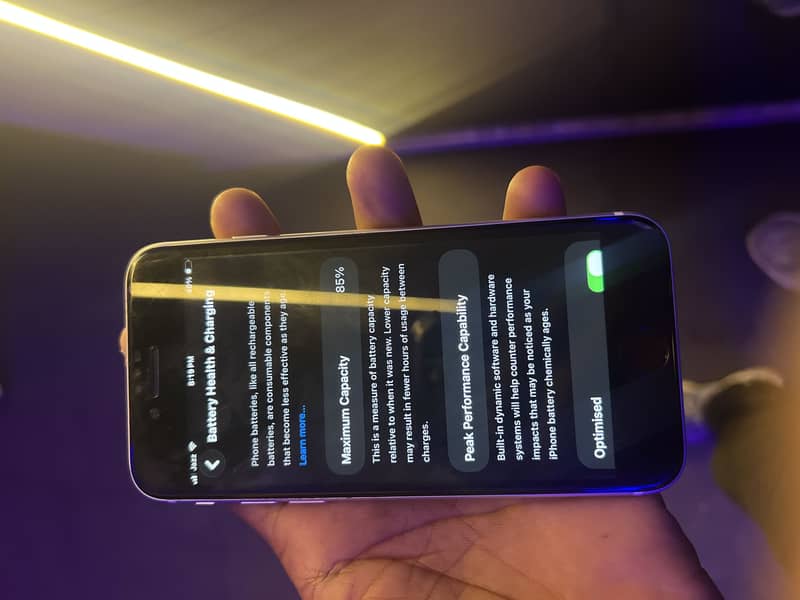 Apple iPhone SE 3