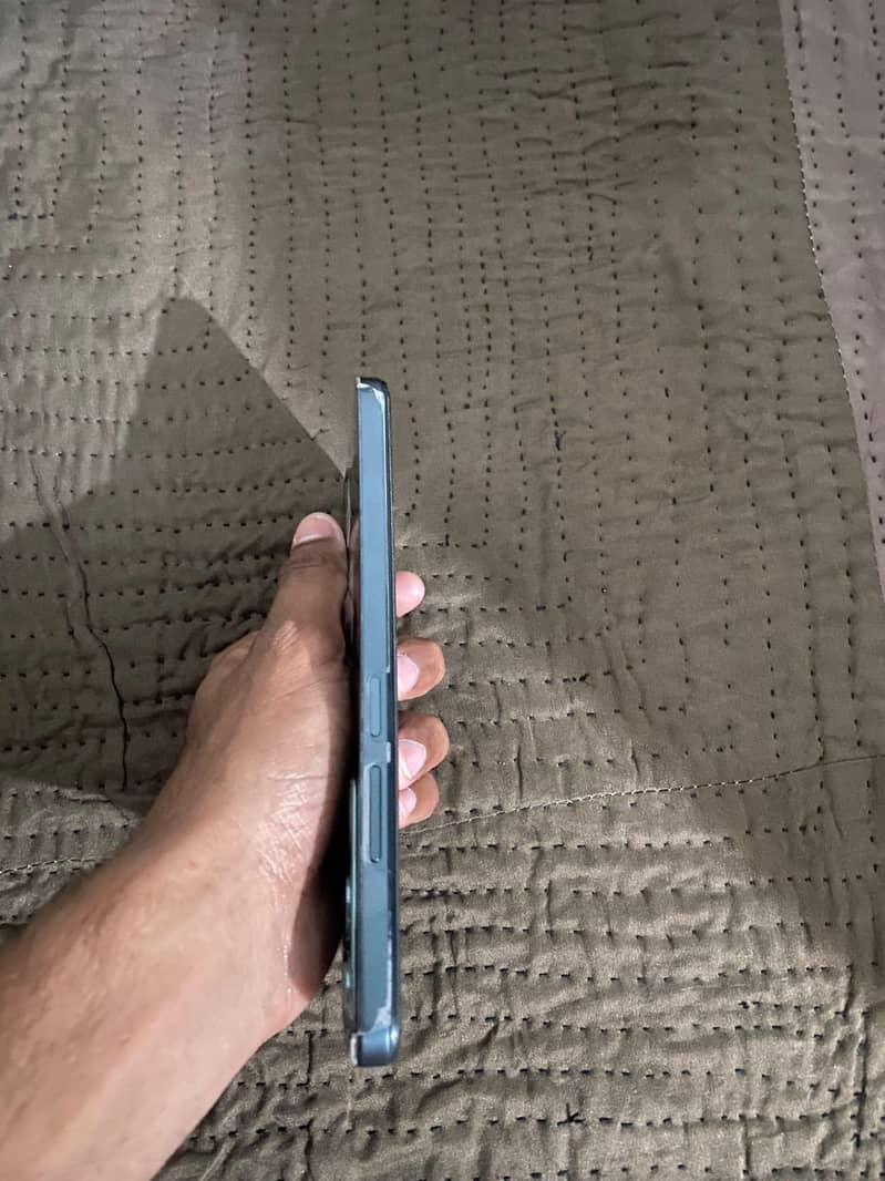 Realme C71 3