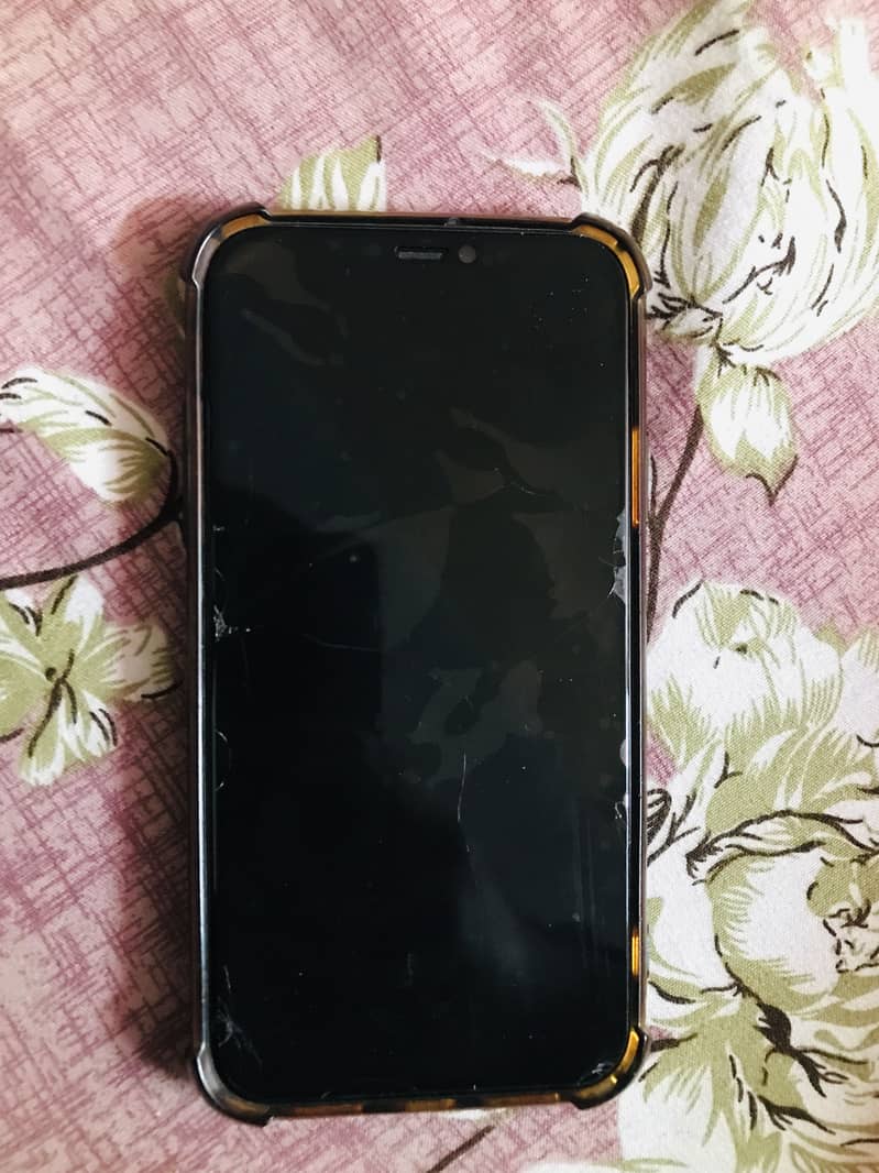 Apple iPhone 11 1
