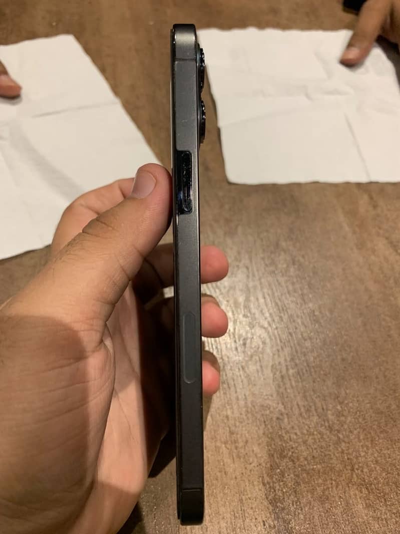 Apple iPhone 12 Pro Max 2
