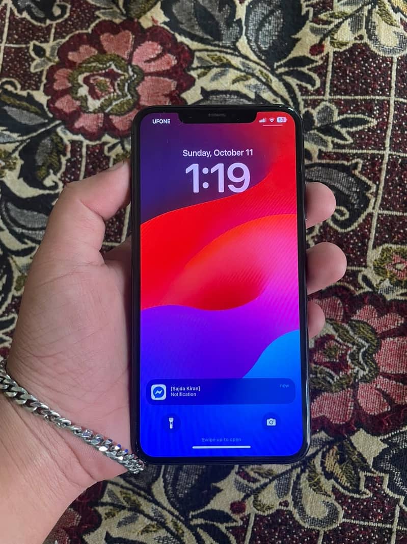 Apple iPhone 11 Pro Max 0