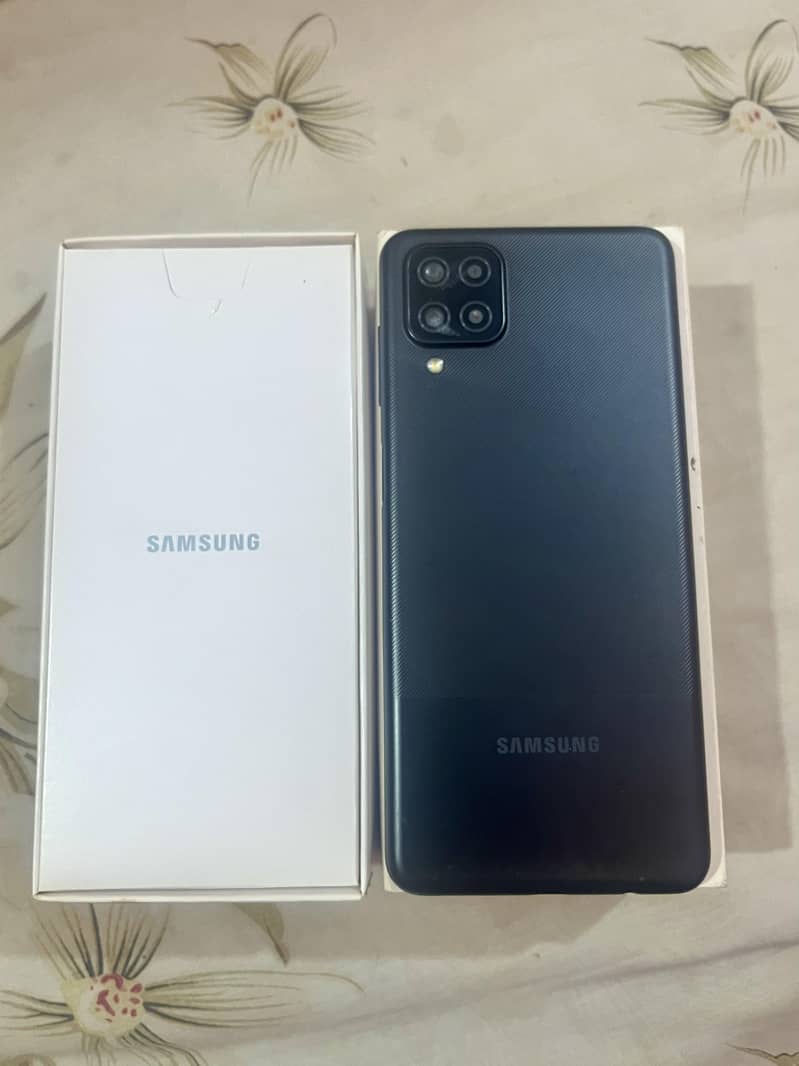 Samsung Mobile A12 1