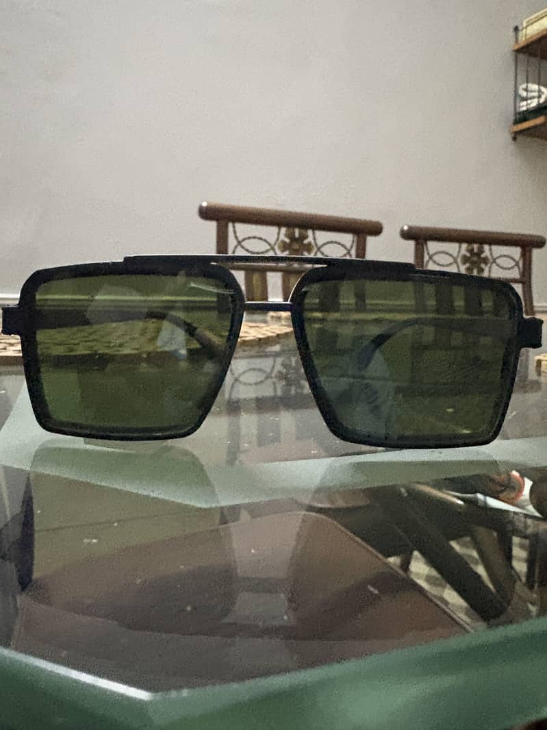 2 Sunglasses 6