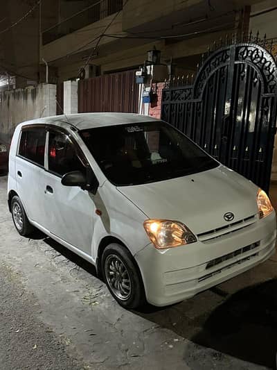 Daihatsu Mira 2012-06 (4 Doors) best for females