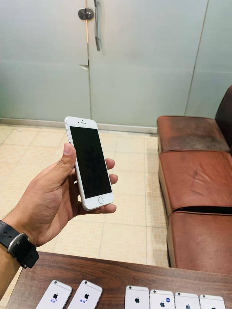 Apple iPhone 6 5