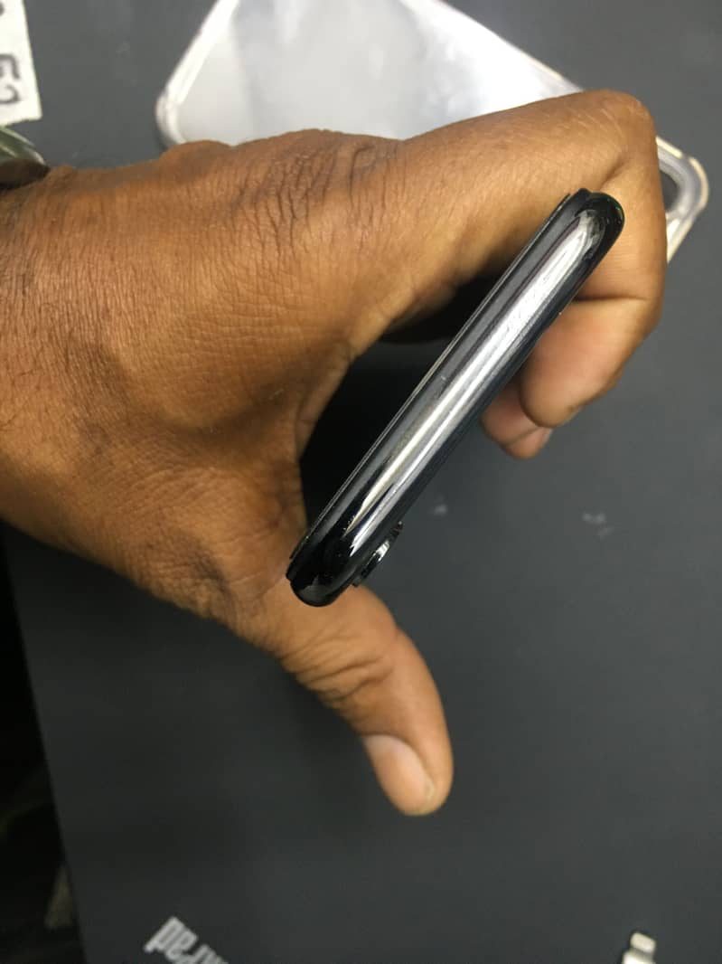 Apple iPhone X 1