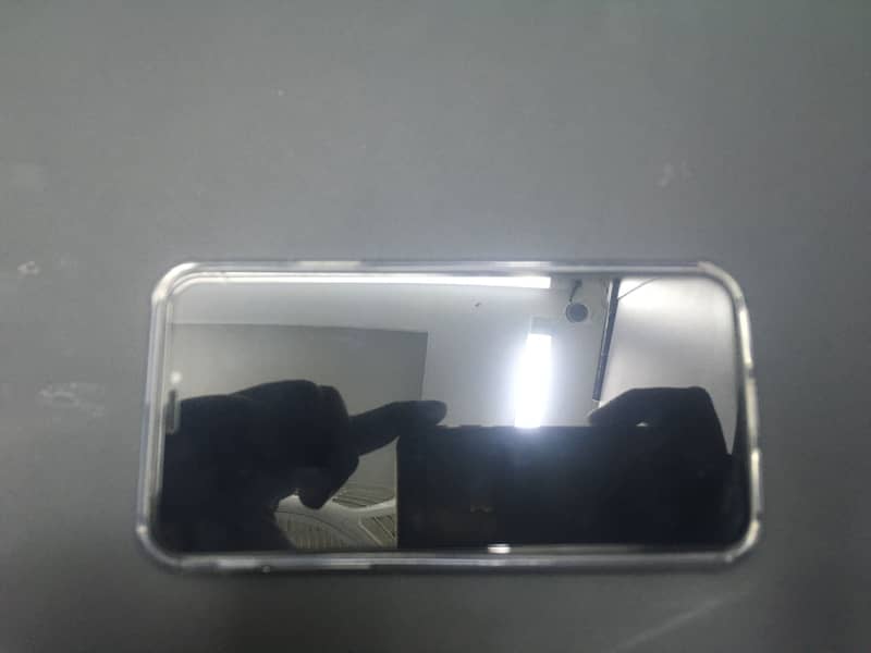 Apple iPhone X 10