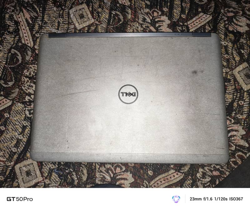 laptop dell 3