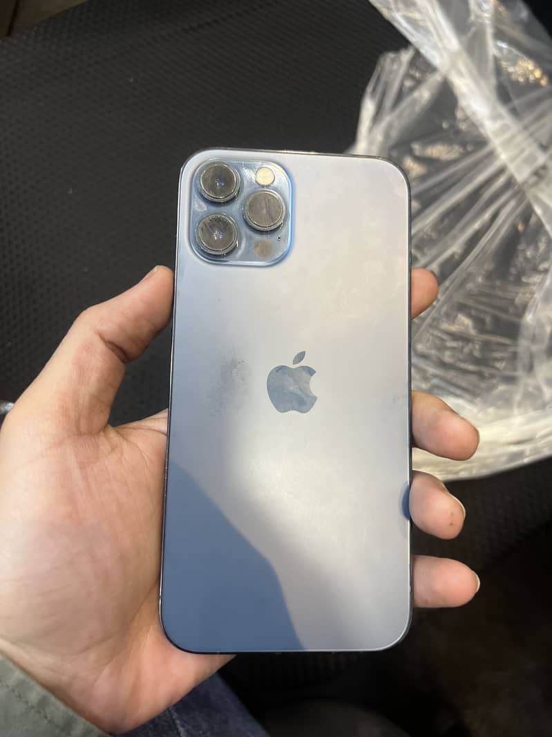 Apple iPhone 12 Pro Max 2