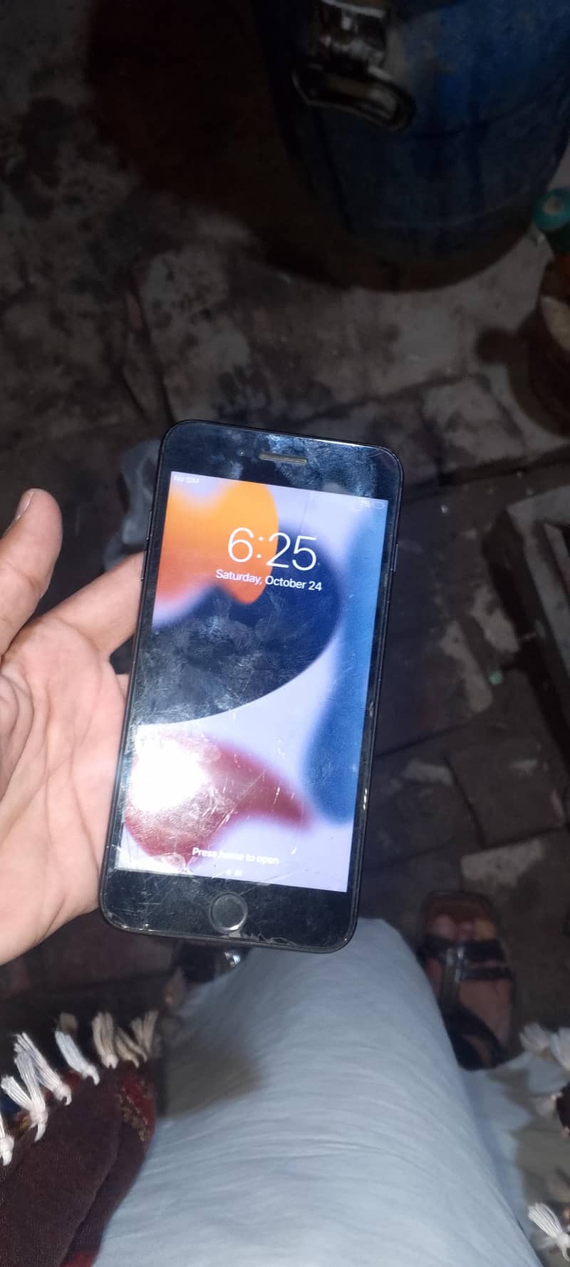 urgent Apple iPhone 7 Plus 8