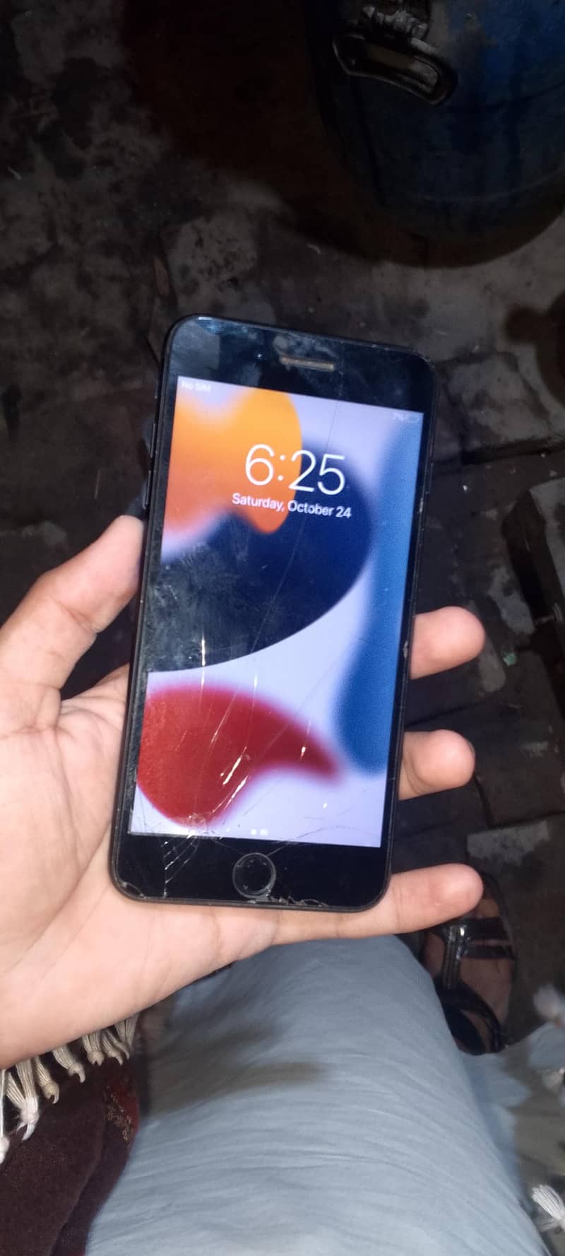 urgent Apple iPhone 7 Plus 9