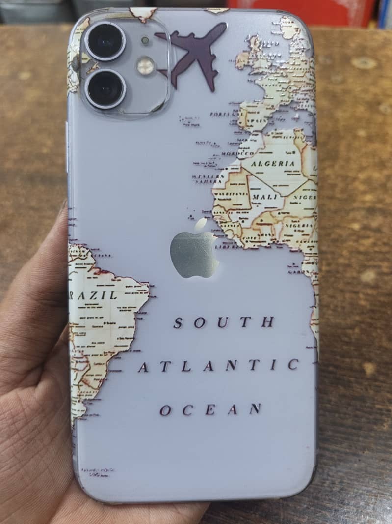 Apple iPhone 11 0