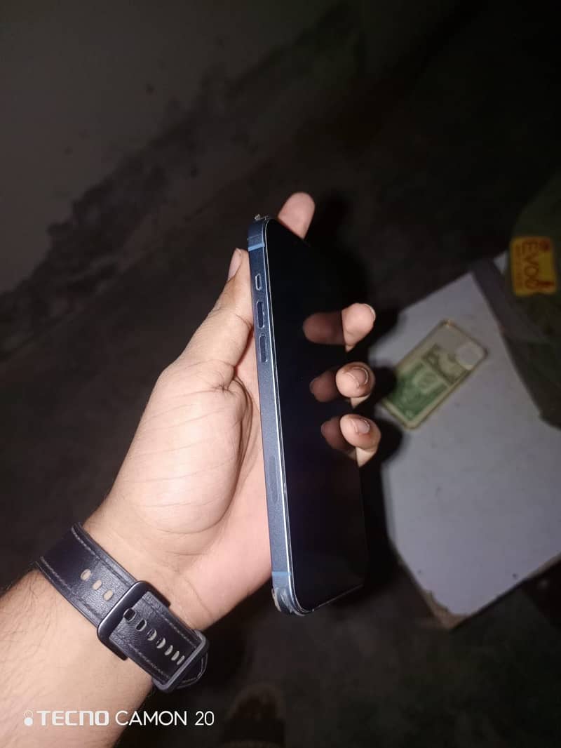 Apple iPhone 14 plus 0