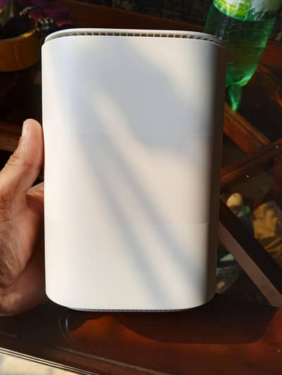 ZTE 5G CPE Wi-Fi 6 AX3600 Sim router (Unlocked for all networks)