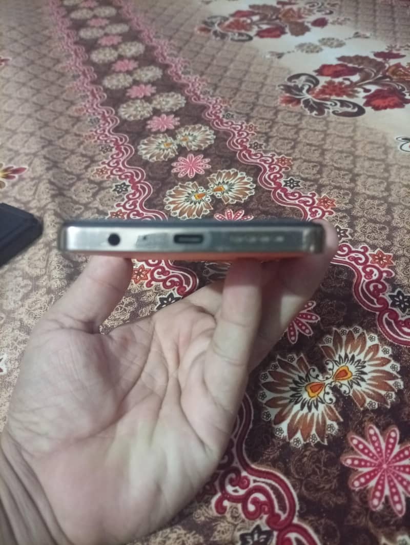 Infinix Note 30 7