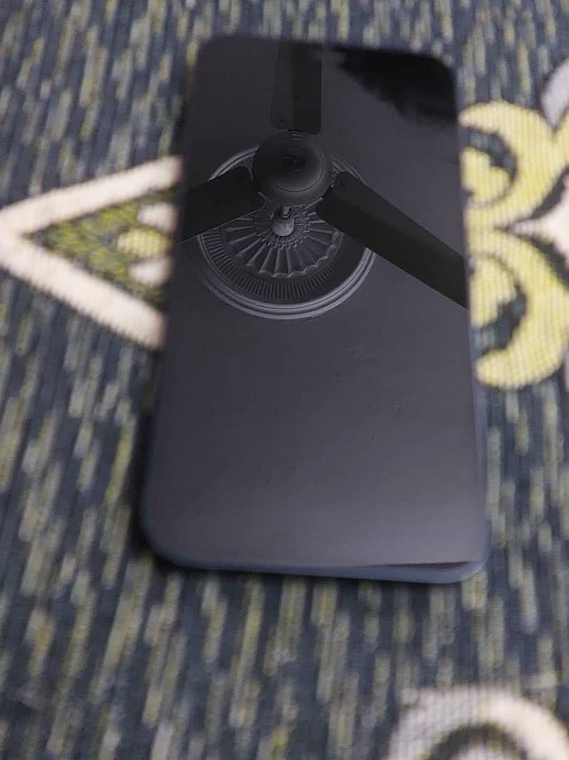 Apple iPhone 12 mini 1