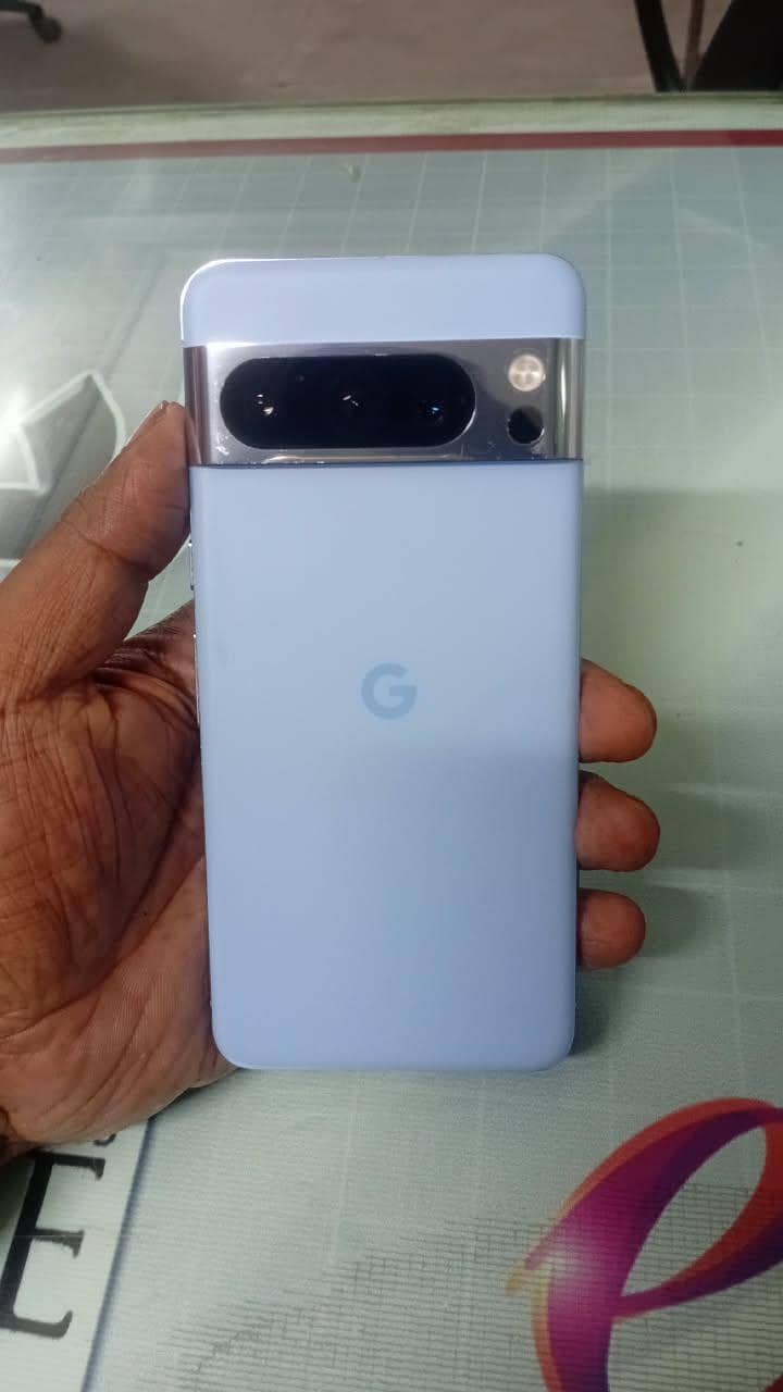 Google Pixel 8 Pro 0