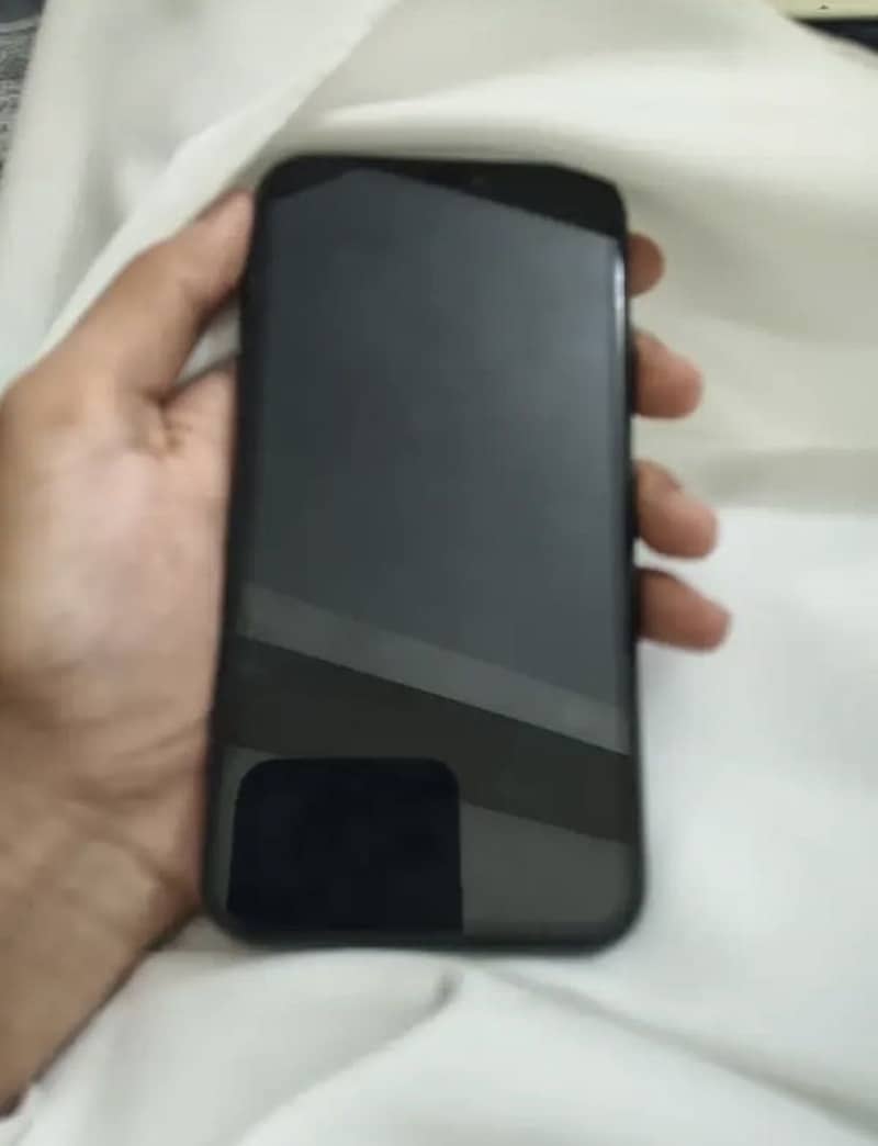 Apple iPhone 11 1