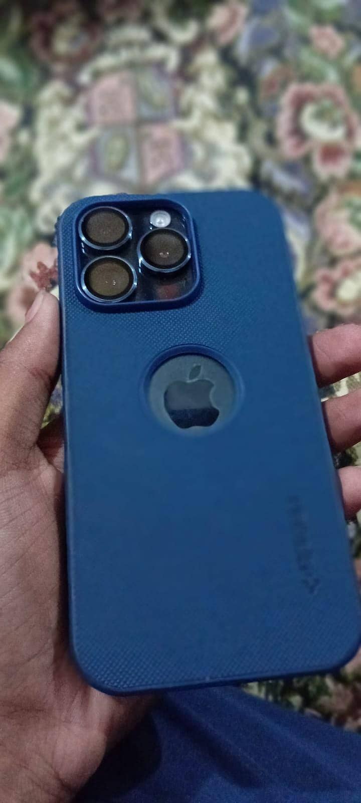 Apple iPhone 15 Pro 2