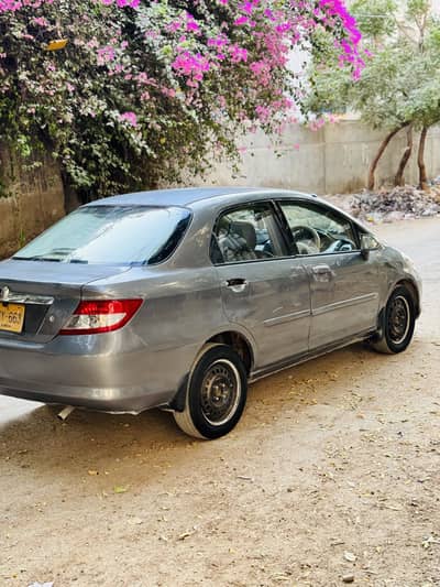 Honda City IDSI 2005 Manual