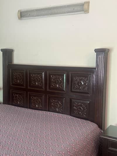 Urgent Sale: Solid Wood Carved King Size Bed Set