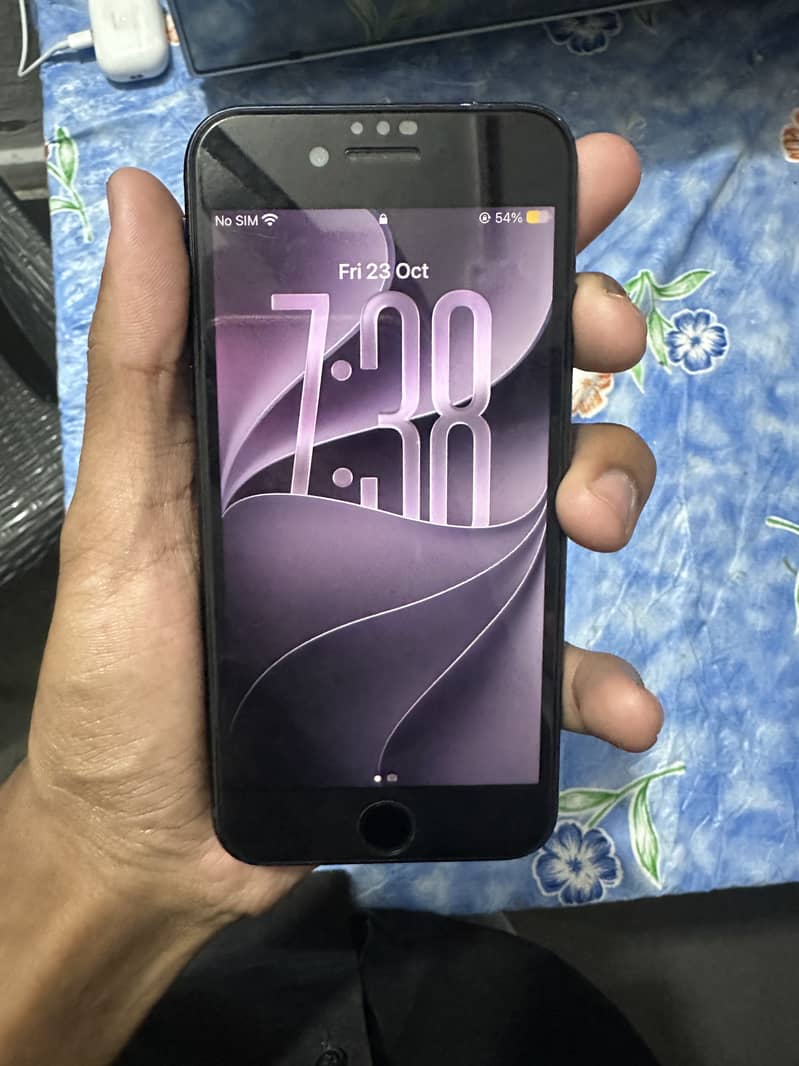 Apple iPhone SE 3rd gen 3