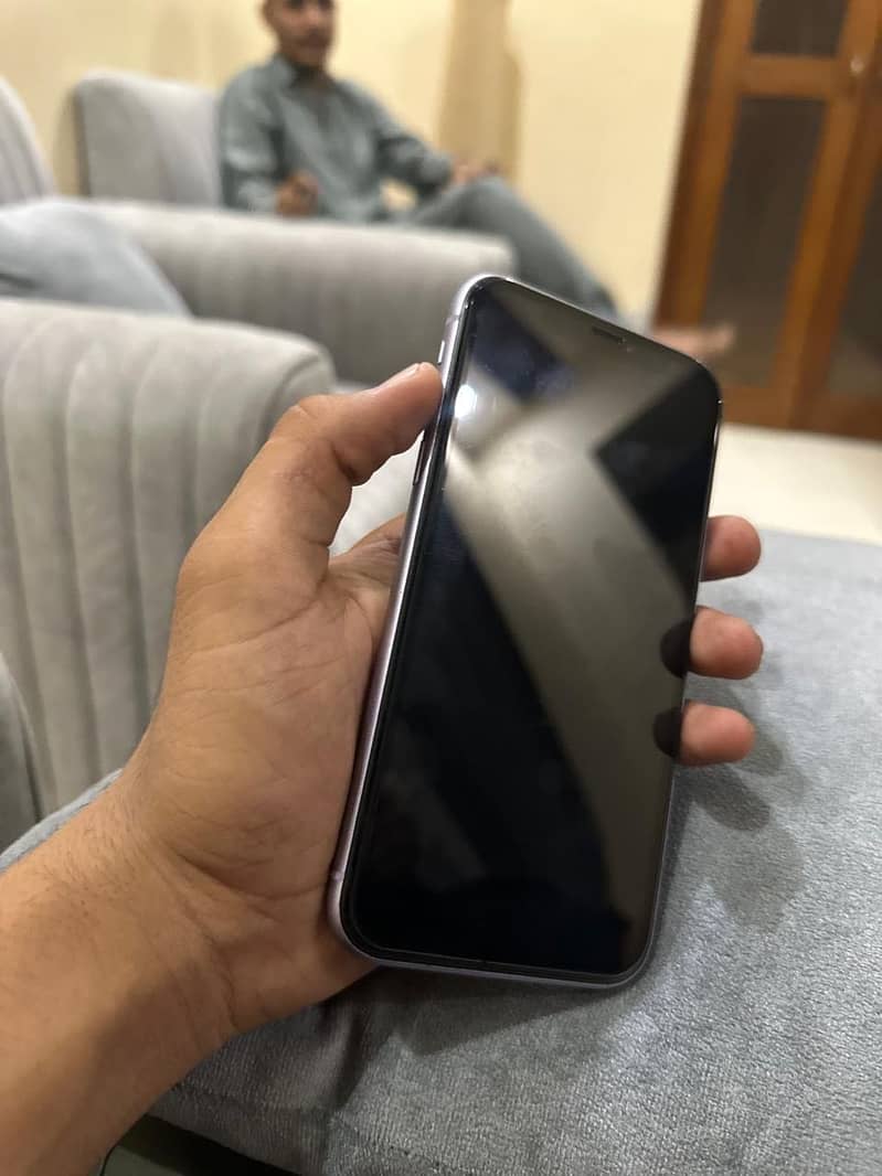 Apple iPhone 11 1
