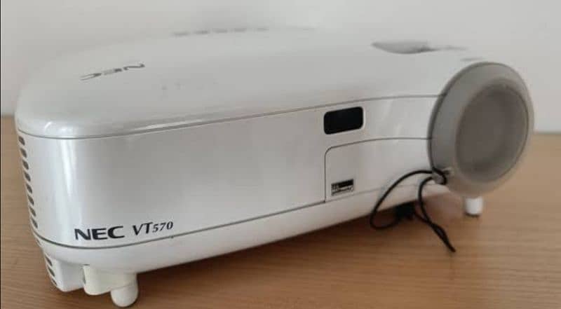NEC Projecter (Imported) 1