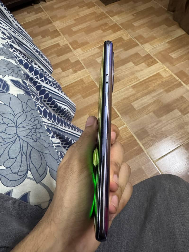 One Plus 9 6