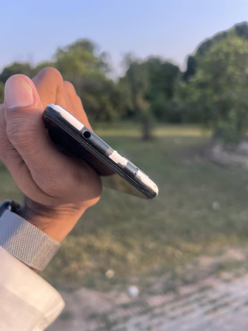 Mobile 3