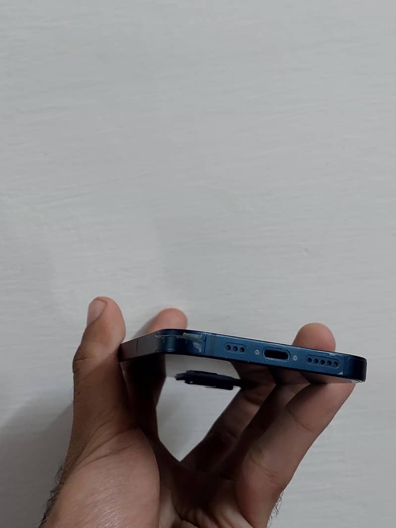 Apple iPhone 14 2