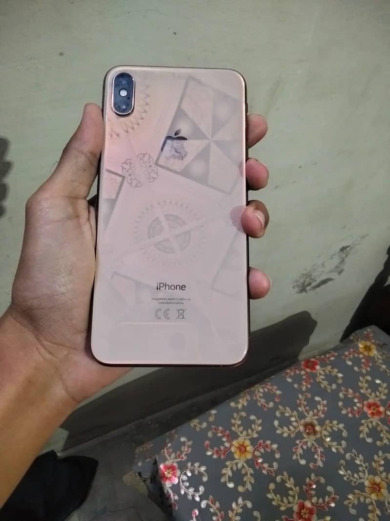 Apple iPhone XS Max 2
