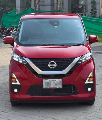 Nissan Dayz highwaystar pro pilot