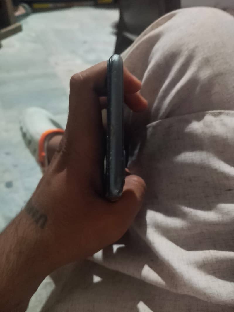 Apple iPhone 8 Plus 2